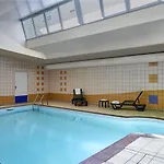 أبارتهوتيل أداغيو أكسيس بويتيرز 3*