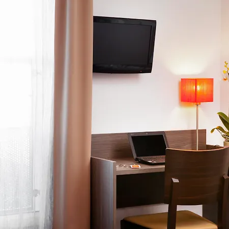 Adagio Access Hotel apartamentowy