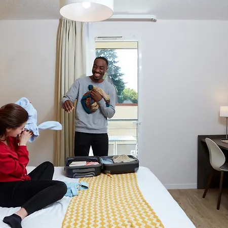 Adagio Access 3* Poitiers