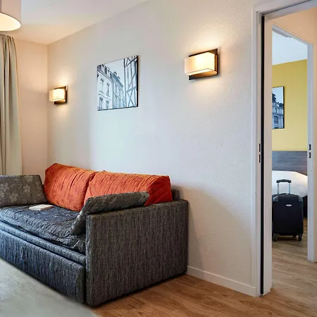 Adagio Access Apartmanhotel Poitiers