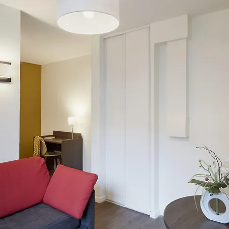 Adagio Access Apartmanhotel 3*