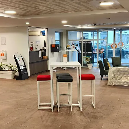 普特瑞斯爱达格公寓式酒店 3* 普瓦捷
