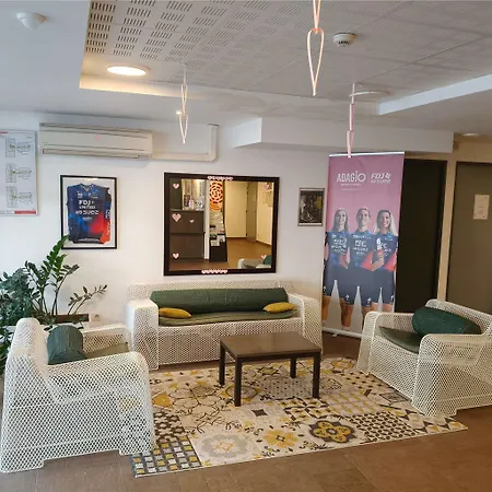 Lägenhetshotell Adagio Access Poitiers