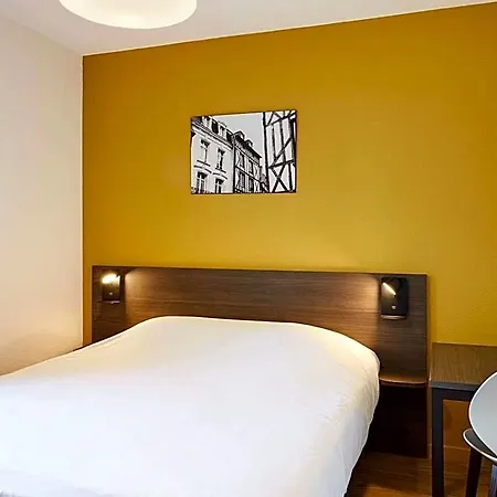 Adagio Access Apart-hotel 3*