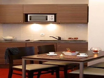 Adagio Access Hotel apartamentowy 3*