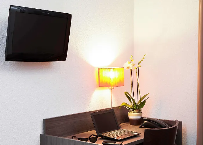 Adagio Access Aparthotel Poitiers