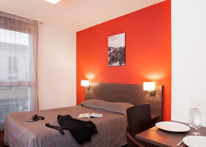 Adagio Access Aparthotel Poitiers