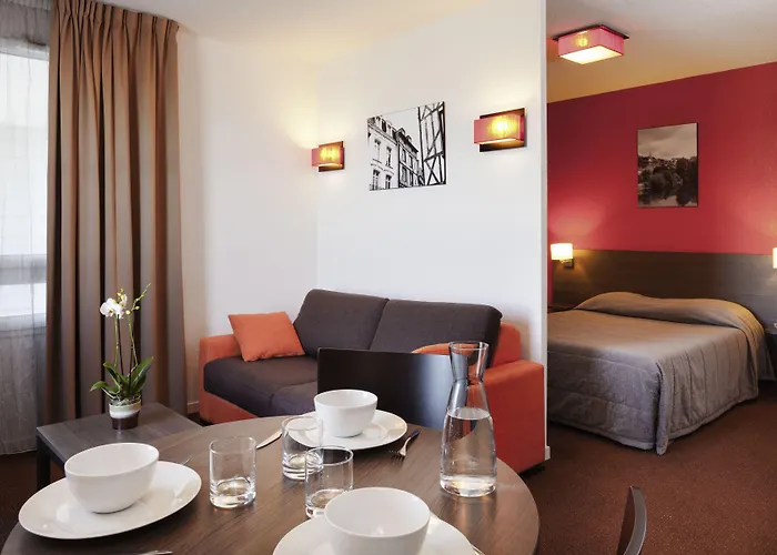 أبارتهوتيل أداغيو أكسيس بويتيرز 3*