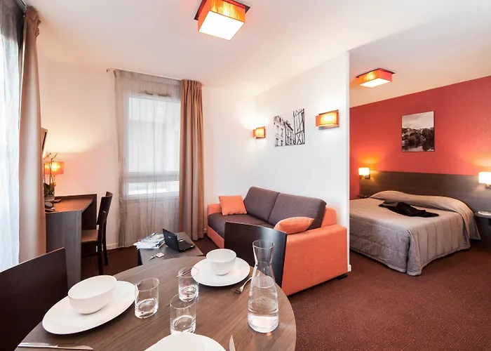 Adagio Access Aparthotel Poitiers