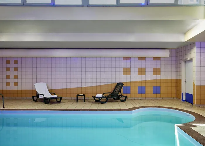 أبارتهوتيل أداغيو أكسيس بويتيرز بواتييه