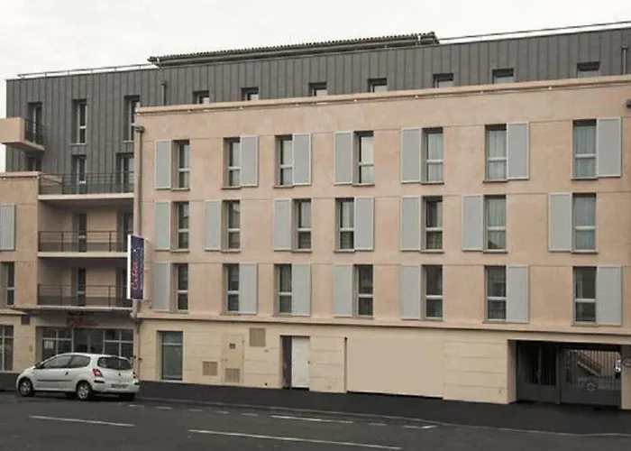 Aparthotel Adagio Access